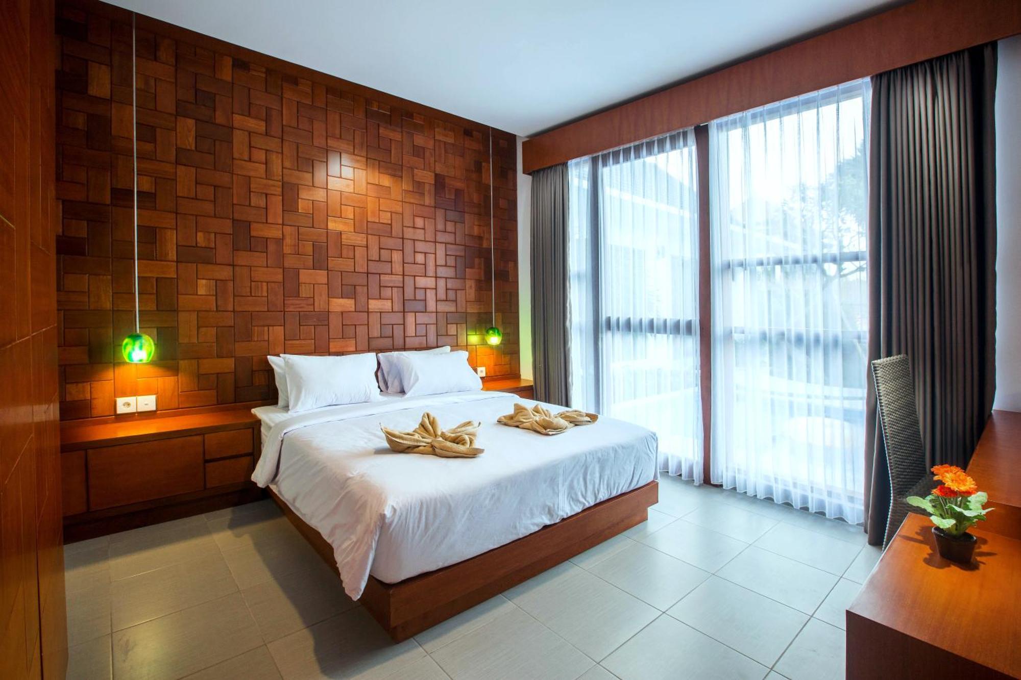 Pudak Sari Unizou Hostel Kuta  Luaran gambar